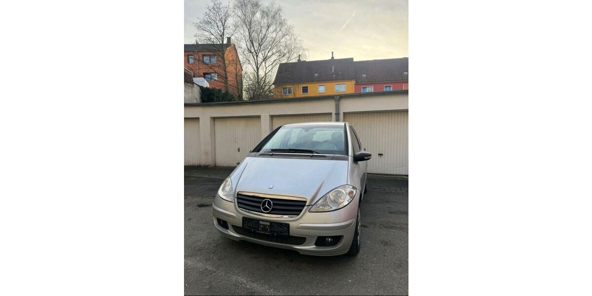 Mercedes-Benz A 160 156.000 km 3.600 &euro; Essen 45327