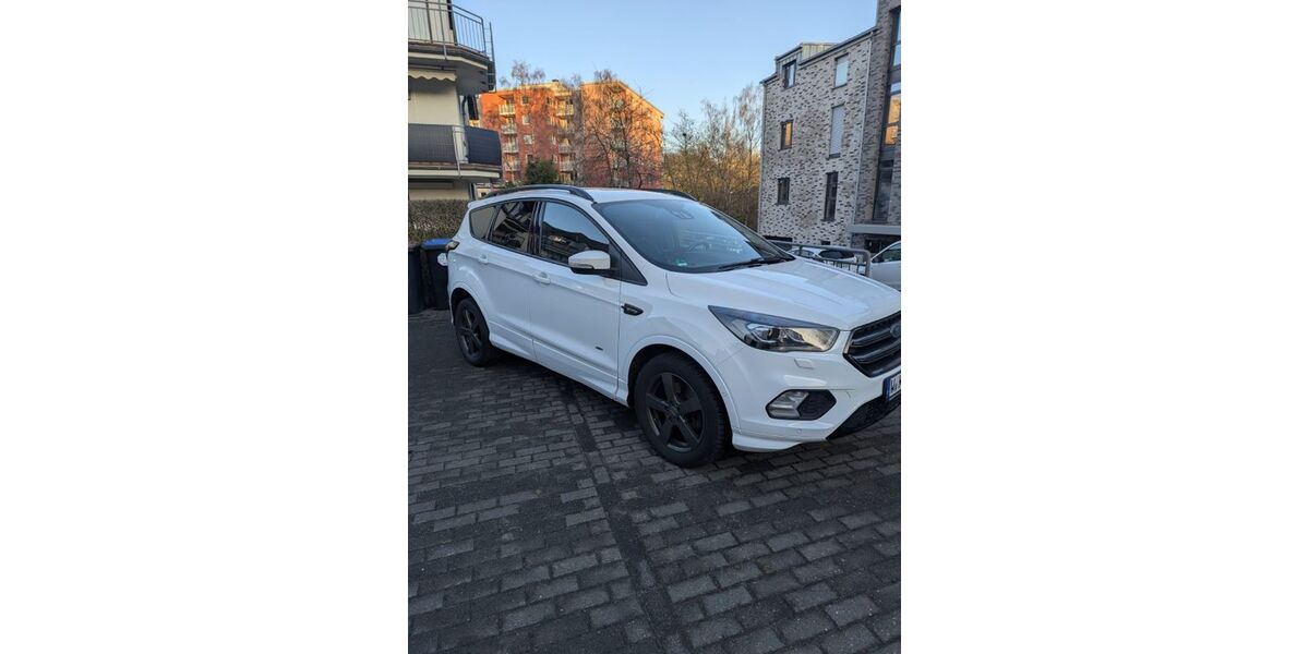 Ford Kuga 86.000 km 15.950 &euro; Wuppertal 42111
