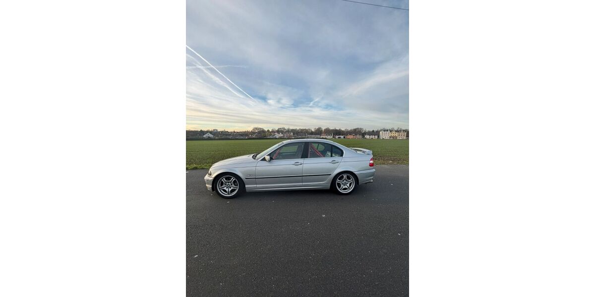 BMW 328 235.000 km 7.800 &euro; Essen 45307