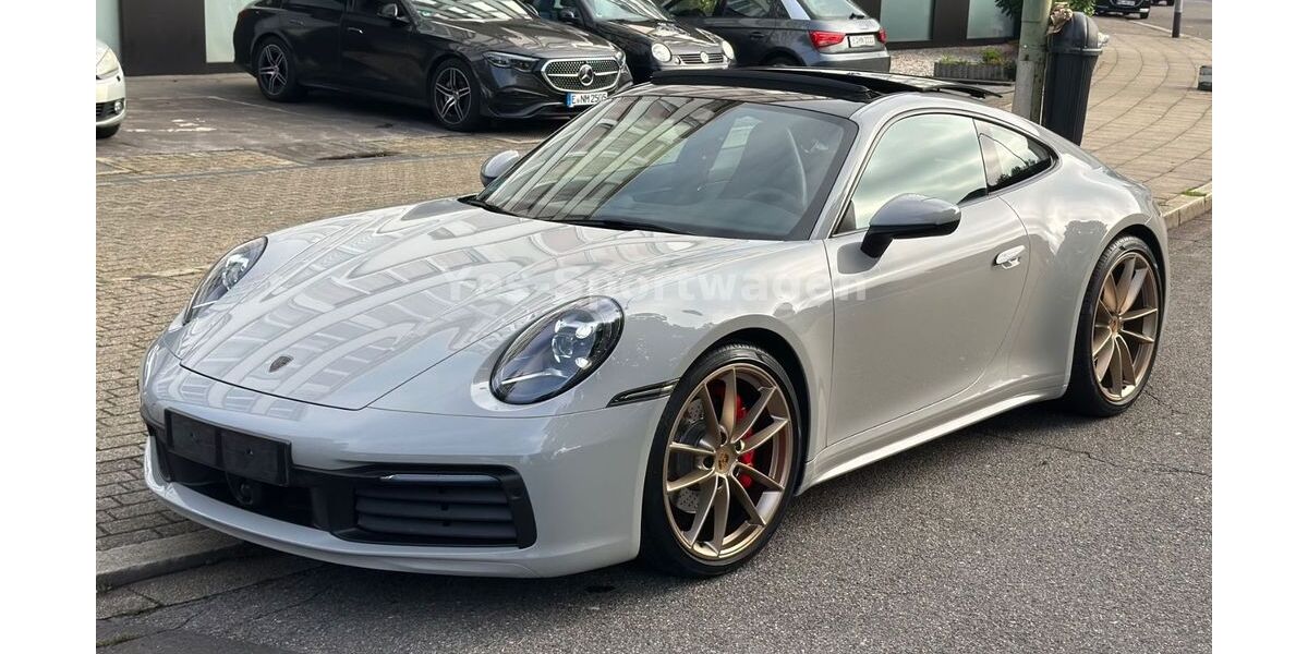 Porsche 992 74.000 km 107.900 &euro; Essen 45127