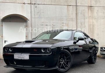 Dodge Challenger 7.214 km 44.950 &euro; Essen 45141