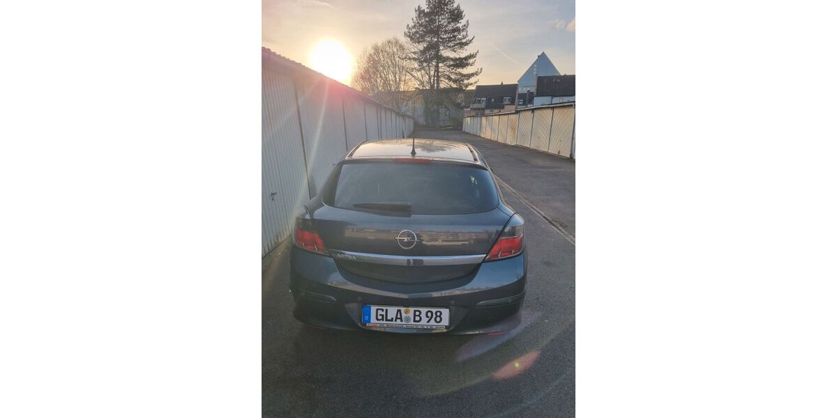 Opel Astra 173.000 km 2.750 &euro; Gladbeck 45966