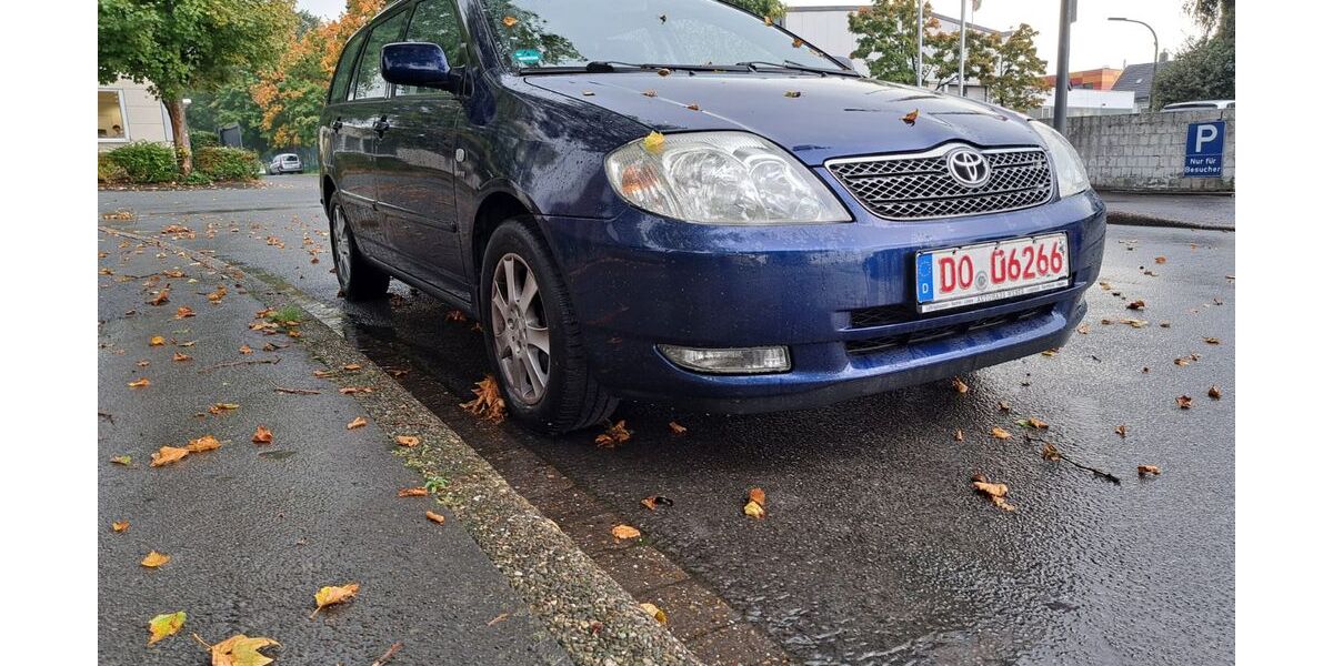 Toyota Corolla 226.000 km 3.900 &euro; Dortmund 44379