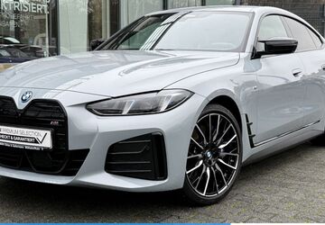 BMW i4 24.306 km 54.440 &euro; Mülheim 45472