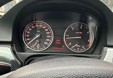 BMW 320 230.000 km 7.900 &euro; Bochum 44857