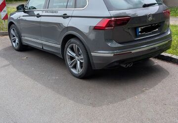 VW Tiguan 76.582 km 21.500 &euro; Bochum 44805