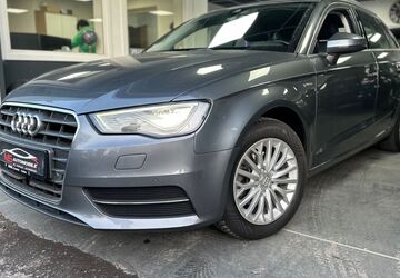 Audi A3 120.000 km 10.800 &euro; Essen 45356