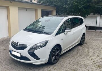 Opel Zafira Tourer 203.000 km 8.900 &euro; essen 45145
