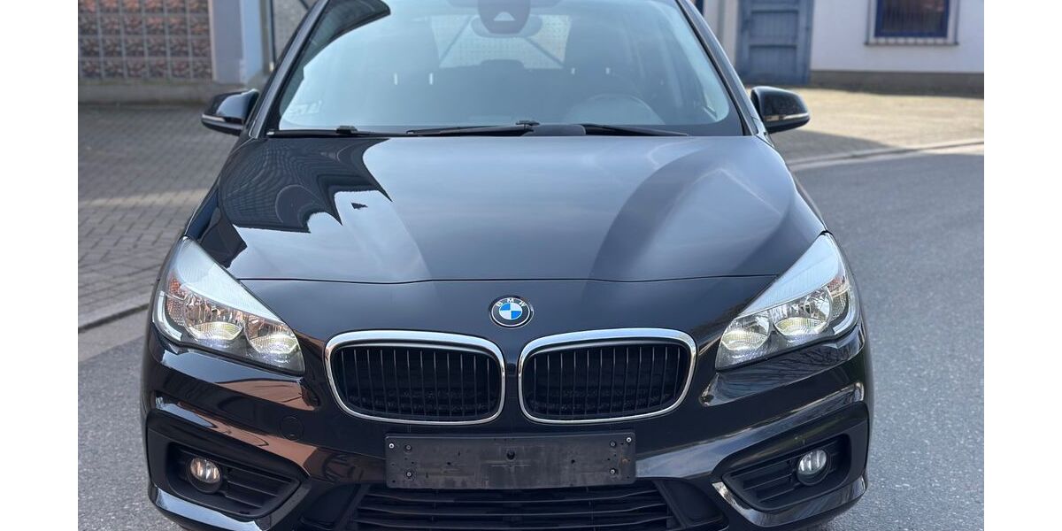 BMW 218 198.349 km 6.499 &euro; Essen 45276