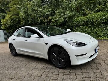 Gebrauchte Tesla Model 3