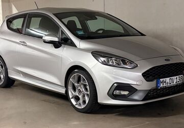 Ford Fiesta 34.032 km 16.700 &euro; Mülheim 45478