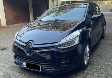 Renault Clio 75.000 km 7.990 &euro; Essen 45355