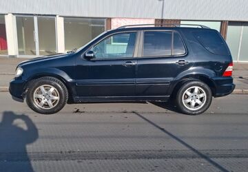 Mercedes-Benz ML 500 320.000 km 3.900 &euro; Wetter Ruhr 58300