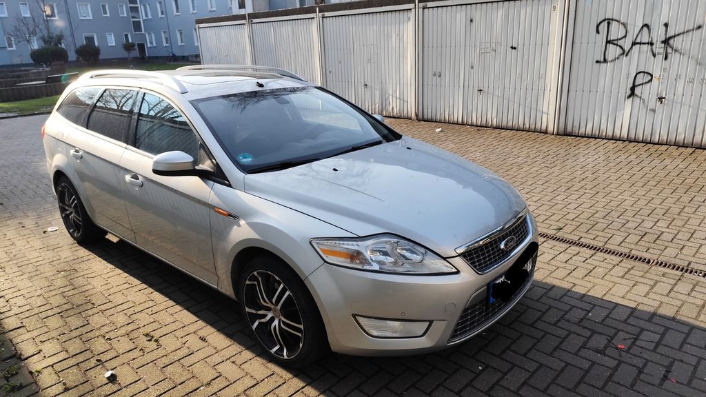 Ford Mondeo 196.755 km 2.950 &euro; Oberhausen 46049