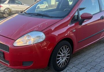 Fiat Grande Punto 106.843 km 900 &euro; Gelsenkrichen 45884