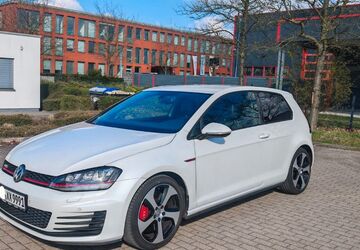 VW Golf 160.000 km 15.000 &euro; Bochum 44805