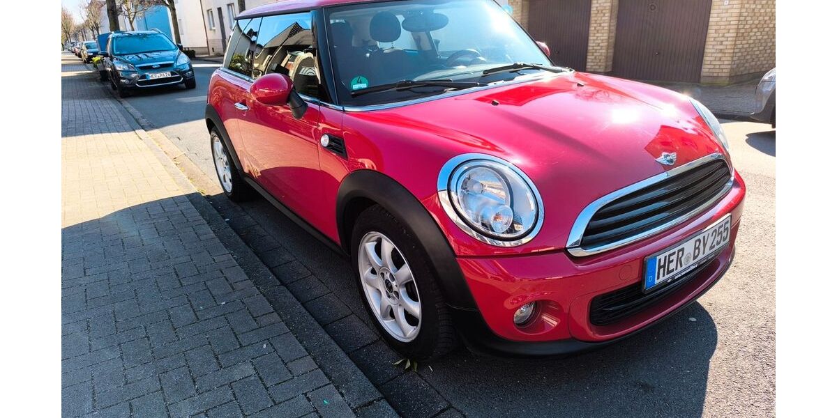 Mini ONE 127.655 km 3.999 &euro; Herne 44628