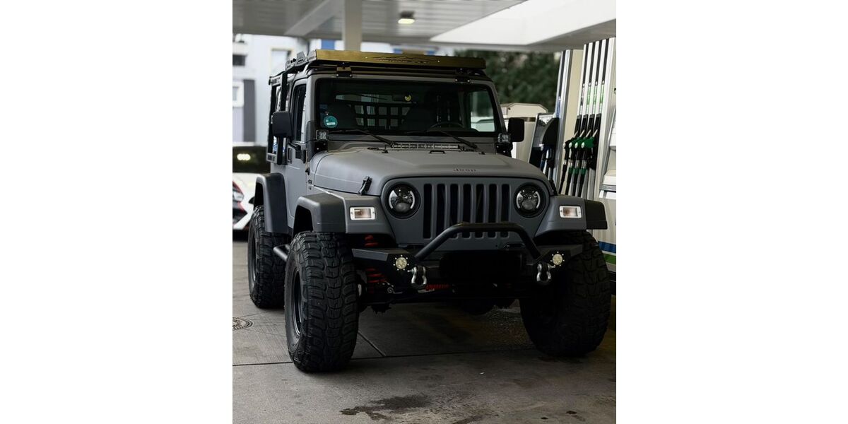Jeep Wrangler 174.630 km 32.850 &euro; Recklinghausen 45661