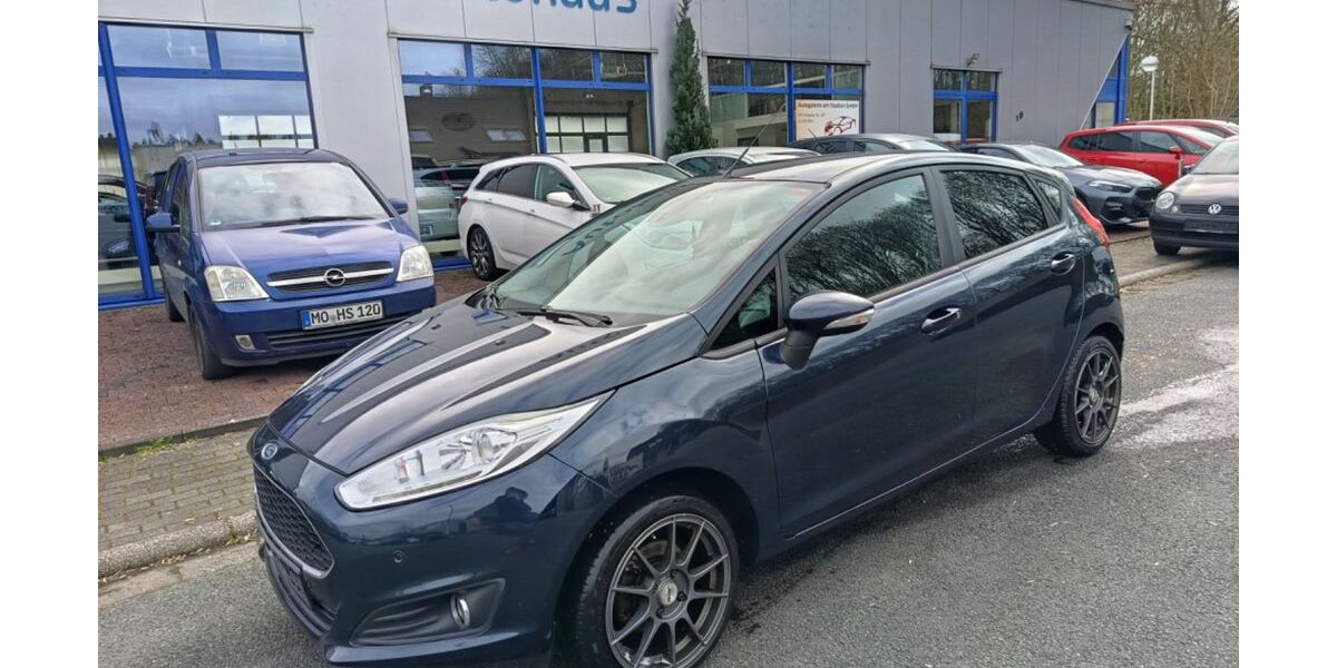 Ford Fiesta 195.000 km 4.400 &euro; Recklinghausen 45659