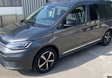 VW Caddy 81.000 km 29.690 &euro; Dortmund 44229
