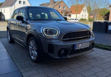 Mini Countryman SE (Cooper) 48.200 km 21.190 &euro; Marl 45772