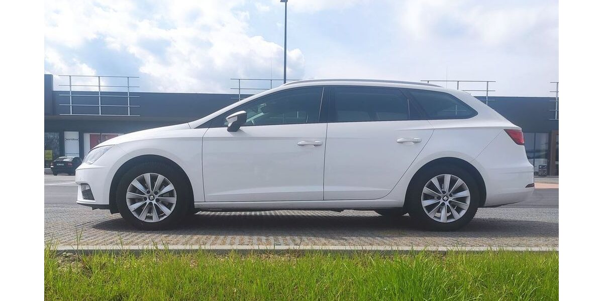 Seat Leon 182.000 km 9.450 &euro; Goerlitz 02828