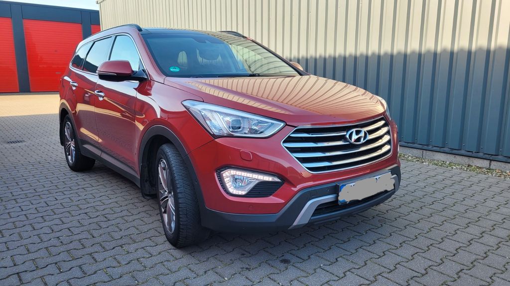Hyundai Grand Santa Fe 218.500 km 12.990 &euro; Dorsten 46284