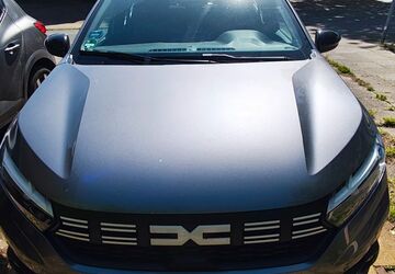 Dacia Sandero 2.200 km 17.750 &euro; herne 44627