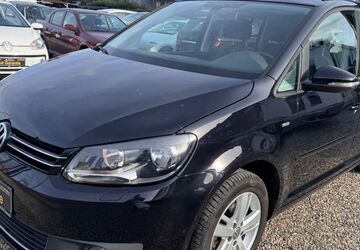 VW Touran 150.000 km 7.499 &euro; Essen 45355
