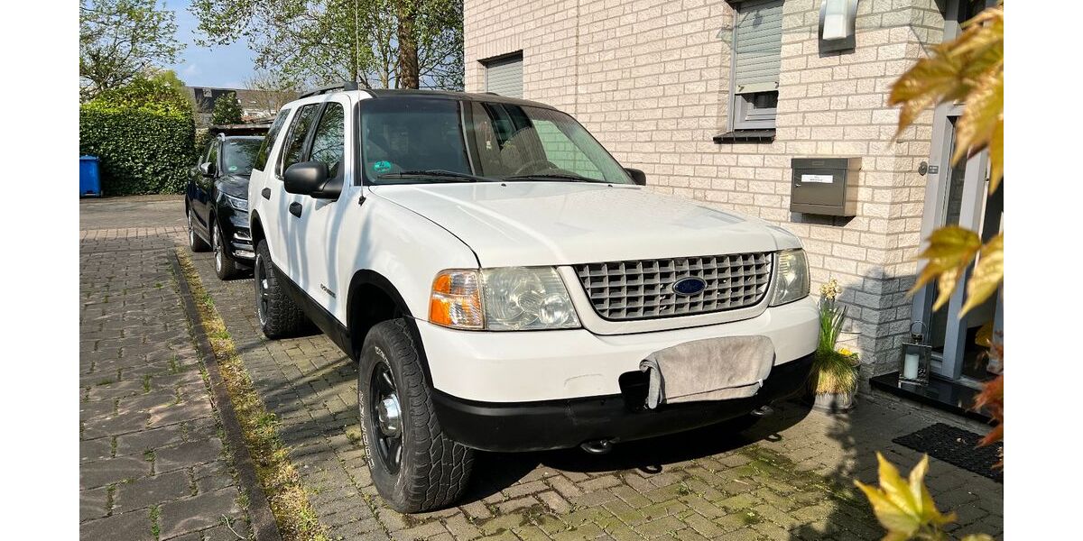Ford Explorer 202.000 km 5.380 &euro; muelheim 45476