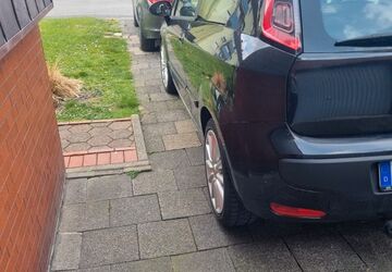 Fiat Punto Evo 81.000 km 2.600 &euro; Recklinghausen 45661