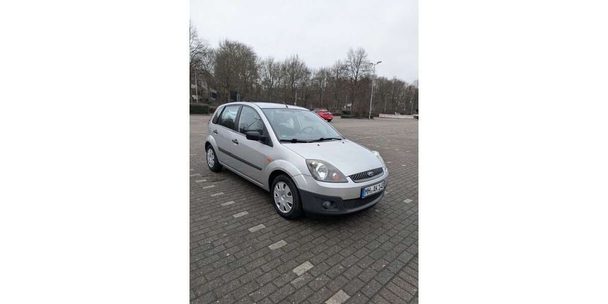 Ford Fiesta 168.000 km 1.790 &euro; Mülheim an der Ruhr 45479
