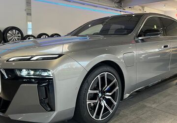 BMW M760 77.000 km 91.000 &euro; Datteln 45711