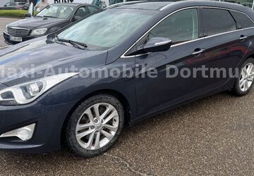 Hyundai i40 199.000 km 3.999 &euro; dortmund 44369