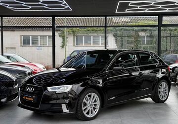 Audi A3 49.900 km 15.350 &euro; Essen 45141