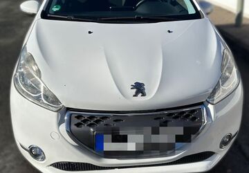 Peugeot 208 103.049 km 6.700 &euro; Dortmund 44379