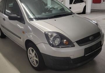 Ford Fiesta 160.000 km 1.999 &euro; Essen 45326