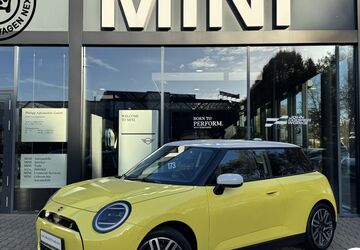 Mini Cooper SE 9.086 km 29.199 &euro; Mülheim an der Ruhr 45478