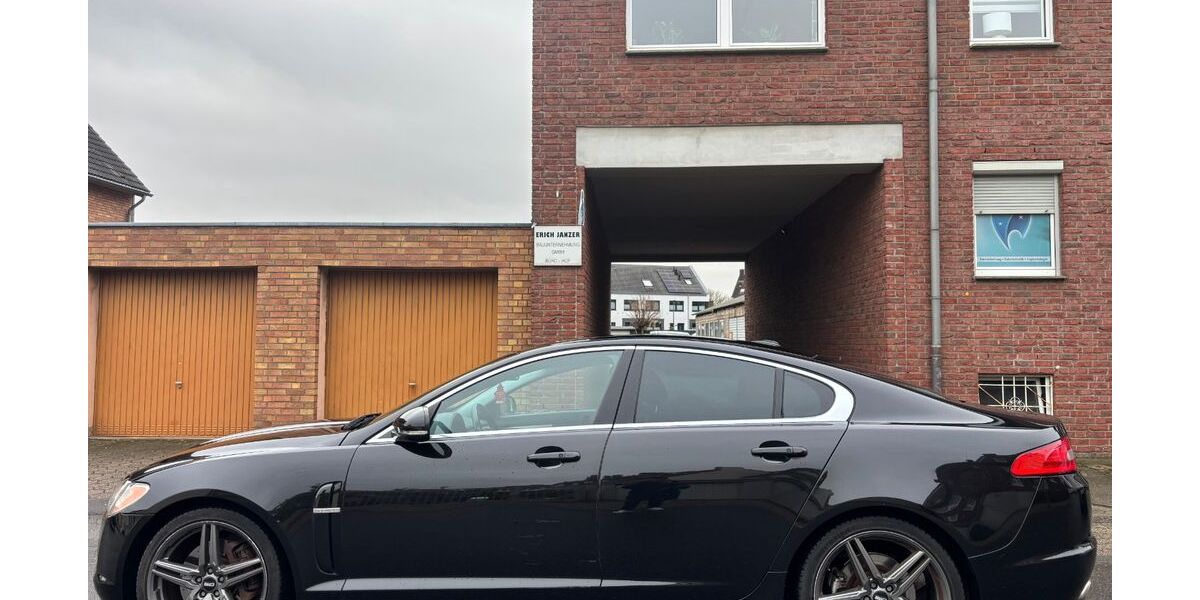 Jaguar XF 182.000 km 10.987 &euro; Gelsenkirchen 45881