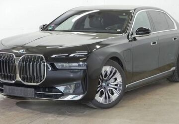 BMW 750 47.318 km 84.940 &euro; Bochum 44809
