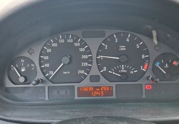 BMW 316 173.000 km 2.250 &euro; Marl 45770