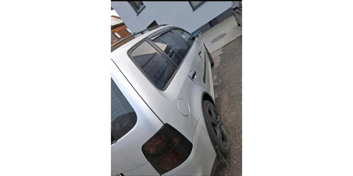 VW Touran 299.000 km 3.000 &euro; Dortmund 44135