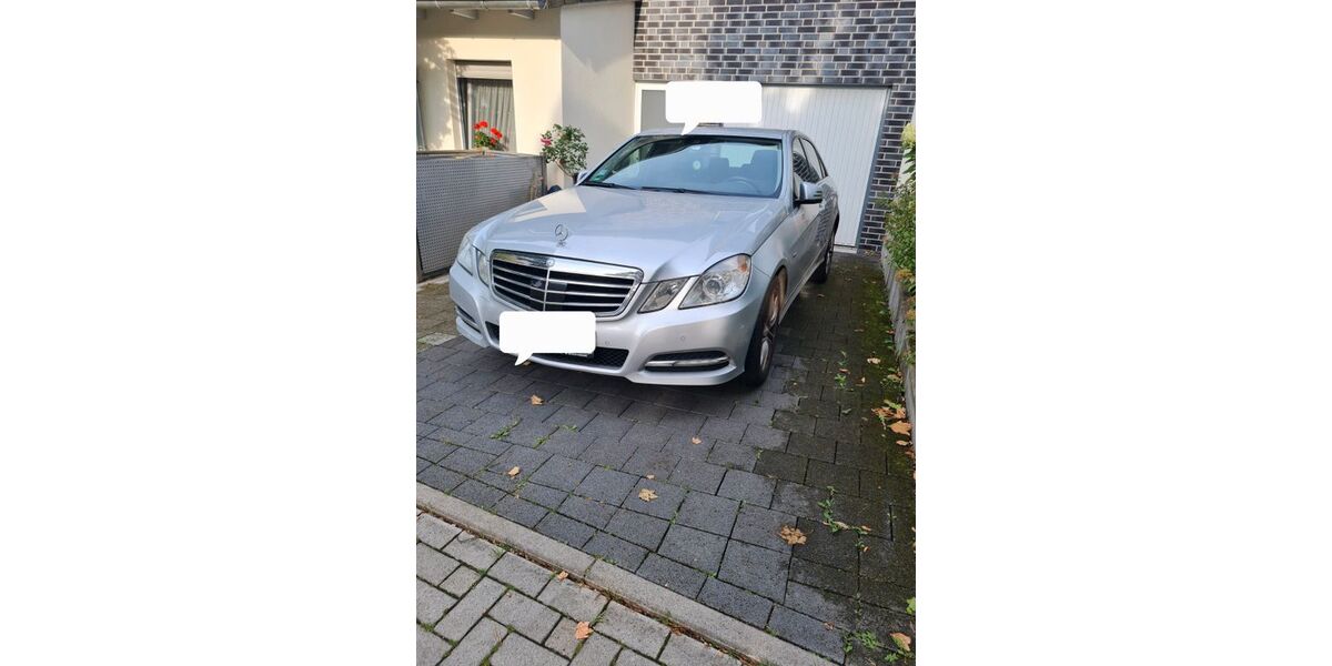 Mercedes-Benz E 250 243.000 km 9.300 &euro; BOCHUM 44791
