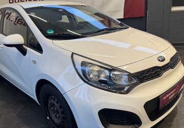 Kia Rio 149.000 km 4.990 &euro; Castrop-Rauxel 44575
