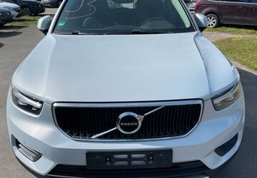Volvo XC40 86.861 km 16.900 &euro; Gelsenkirchen 45886