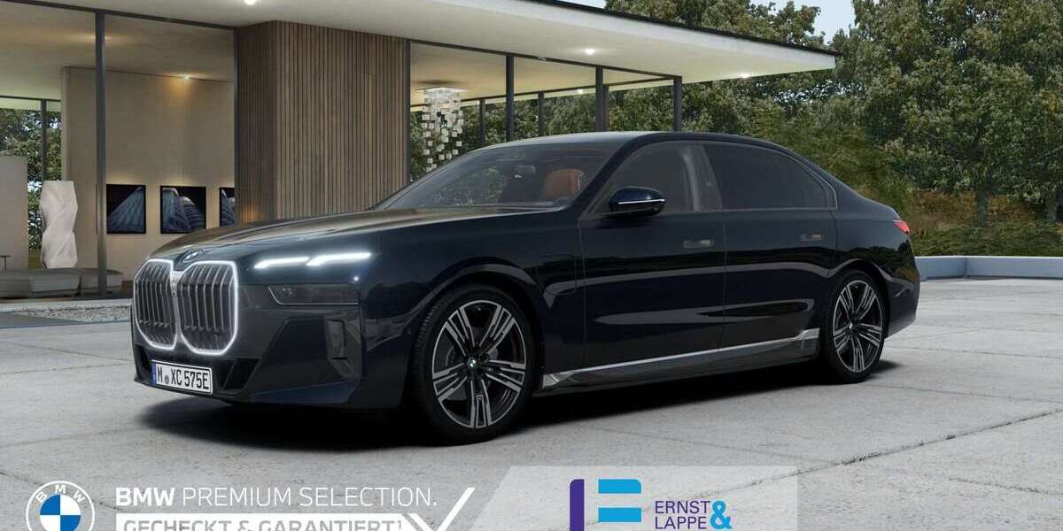 BMW 750 24.387 km 104.940 &euro; Essen 45134