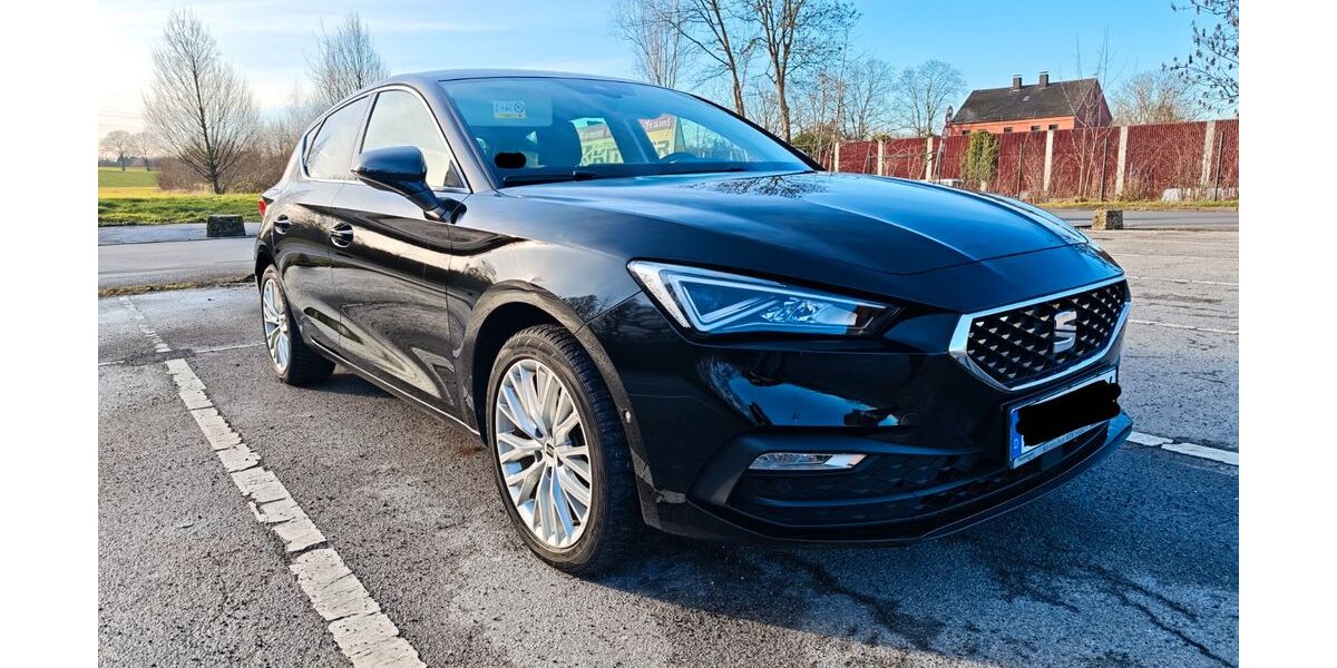 Seat Leon 51.370 km 16.700 &euro; Bochum 44793