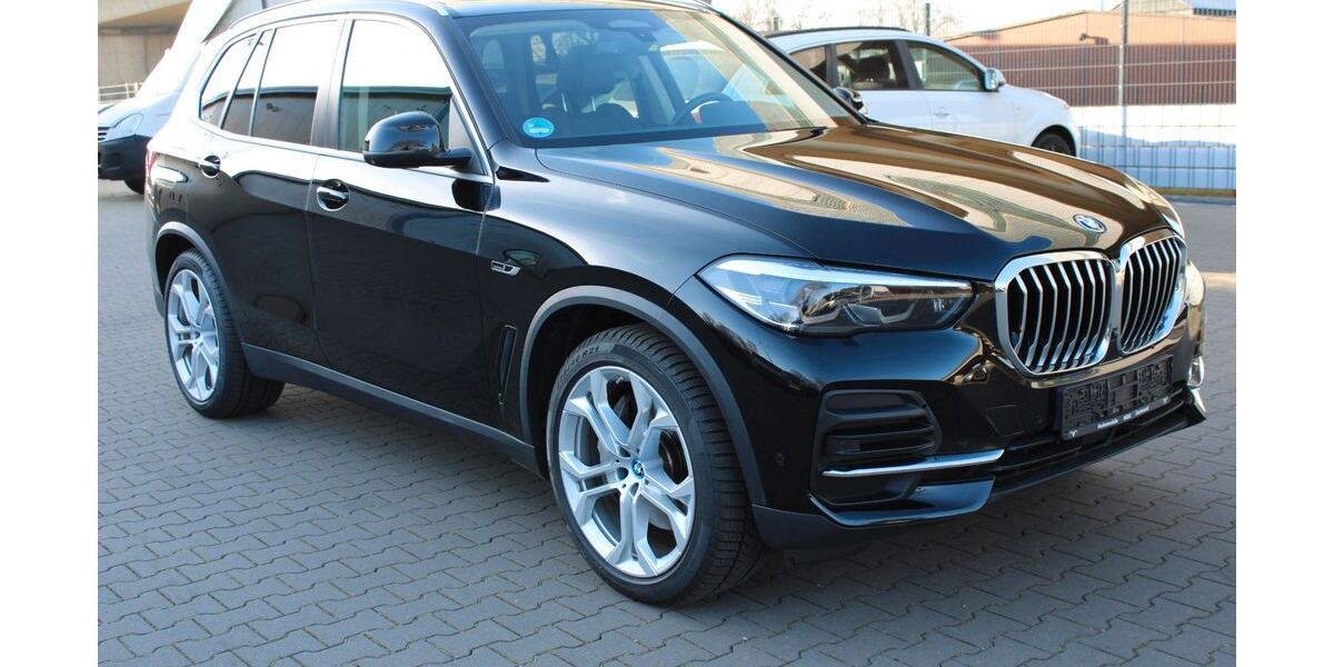 BMW X5 112.043 km 44.490 &euro; Dortmund 44143
