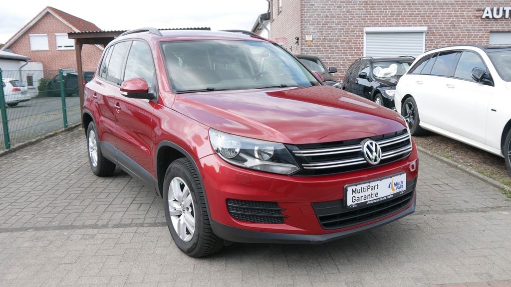 VW Tiguan 157.389 km 8.990 &euro; Selm 59379