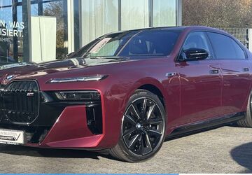 BMW i7 1.247 km 124.980 &euro; Mülheim 45472